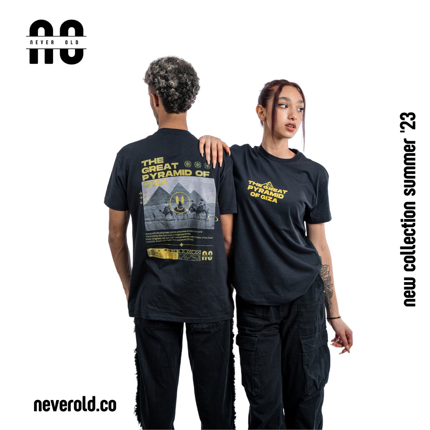 تيشيرت الهرم الأكبر بالجيزة - أسود في أصفر