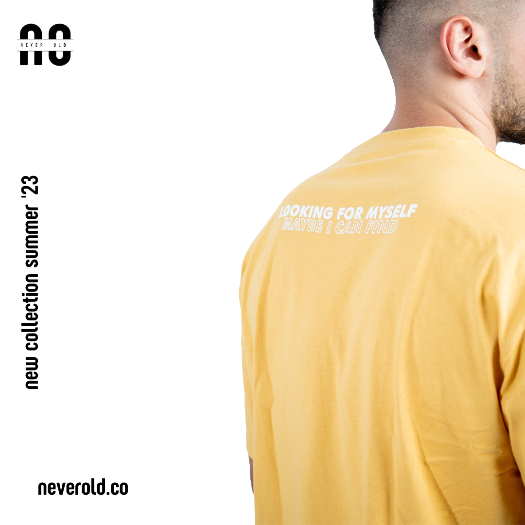 أبحث عن نفسي ربما أجد تي شيرت برتقالي فاتح