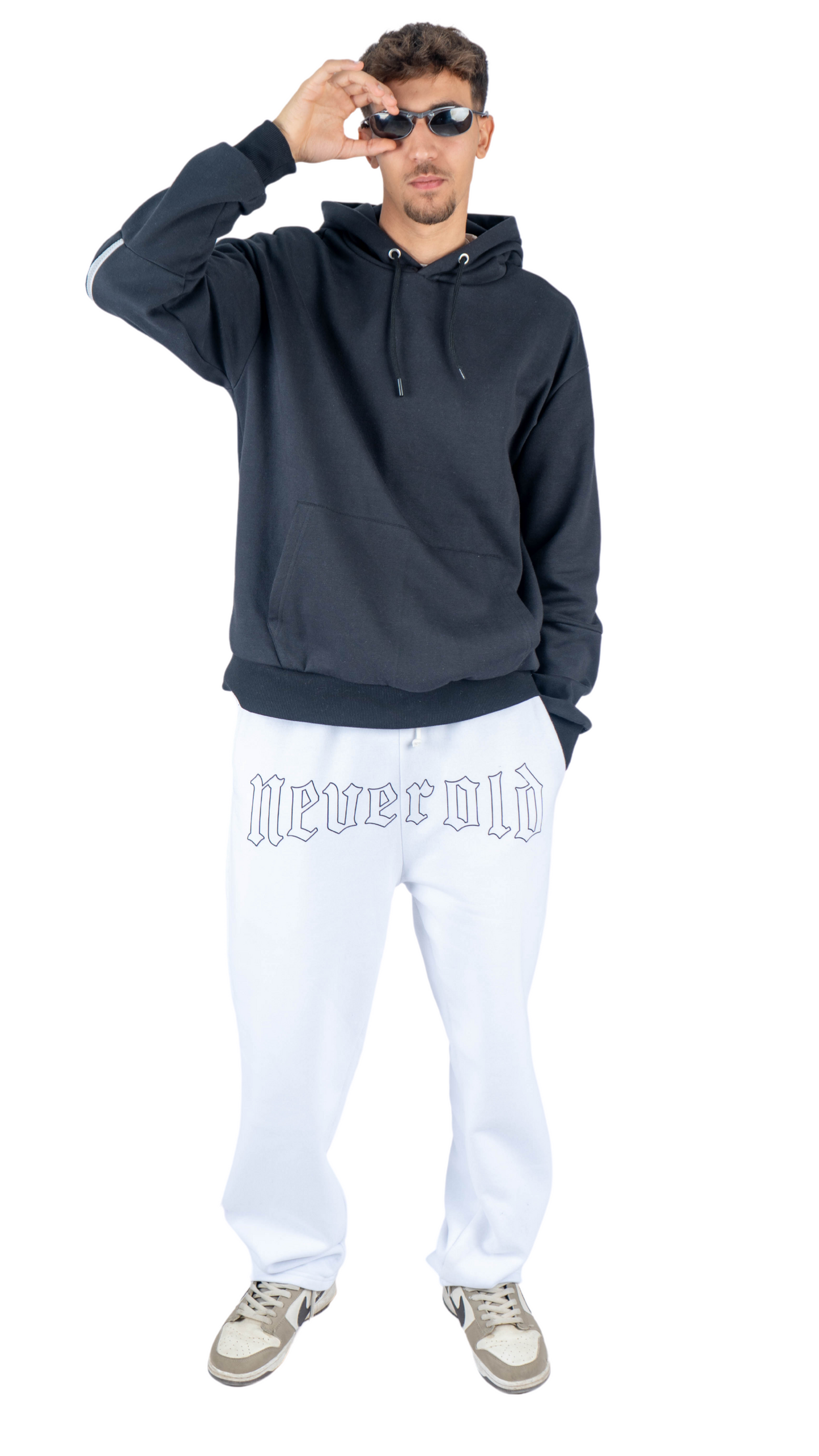 White wide leg basic Pants with Never old print in front