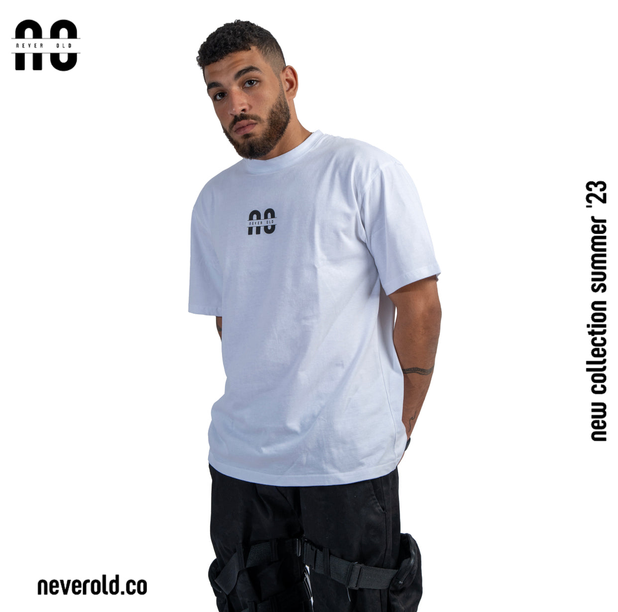 تيشيرت صيفي - أبيض