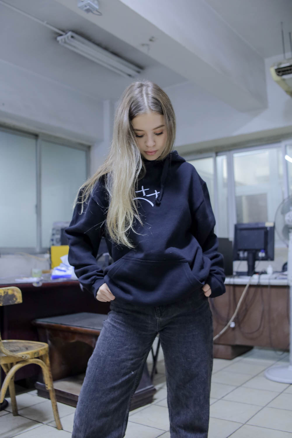 Abusif hoodie - black