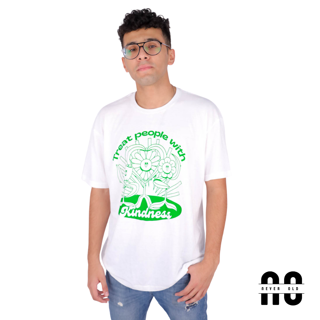 TREAT PEOPLE WITH KINDNESS Printed Round Nick T-shirt - White