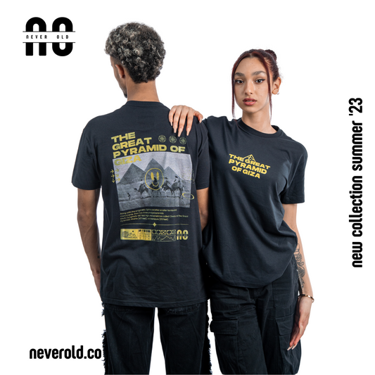 THE GREAT PYRAMID OF GIZA T-shirt - black in yellow