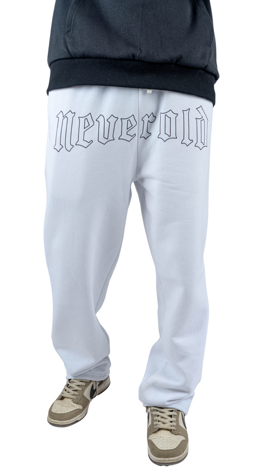 White wide leg basic Pants with Never old print in front