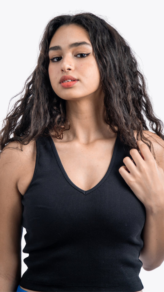U cut top -Black