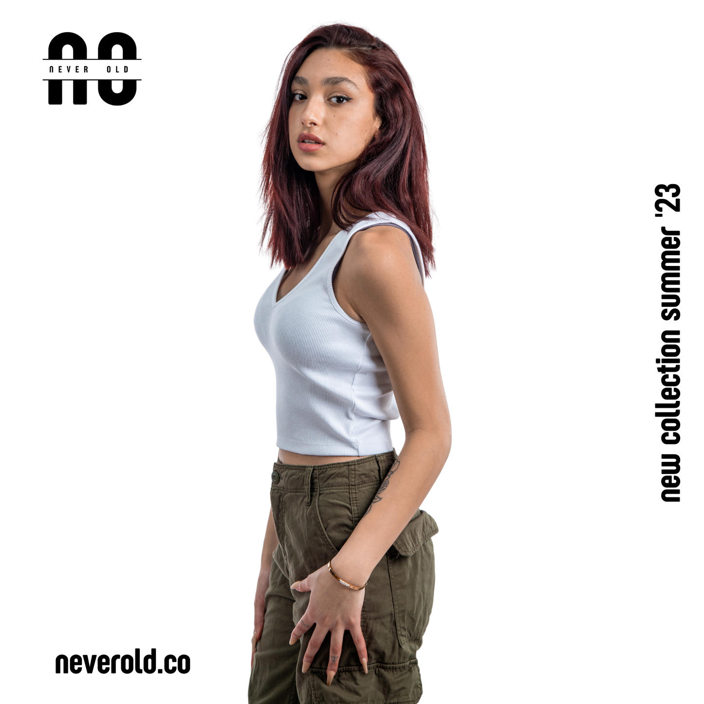 v cut top -White