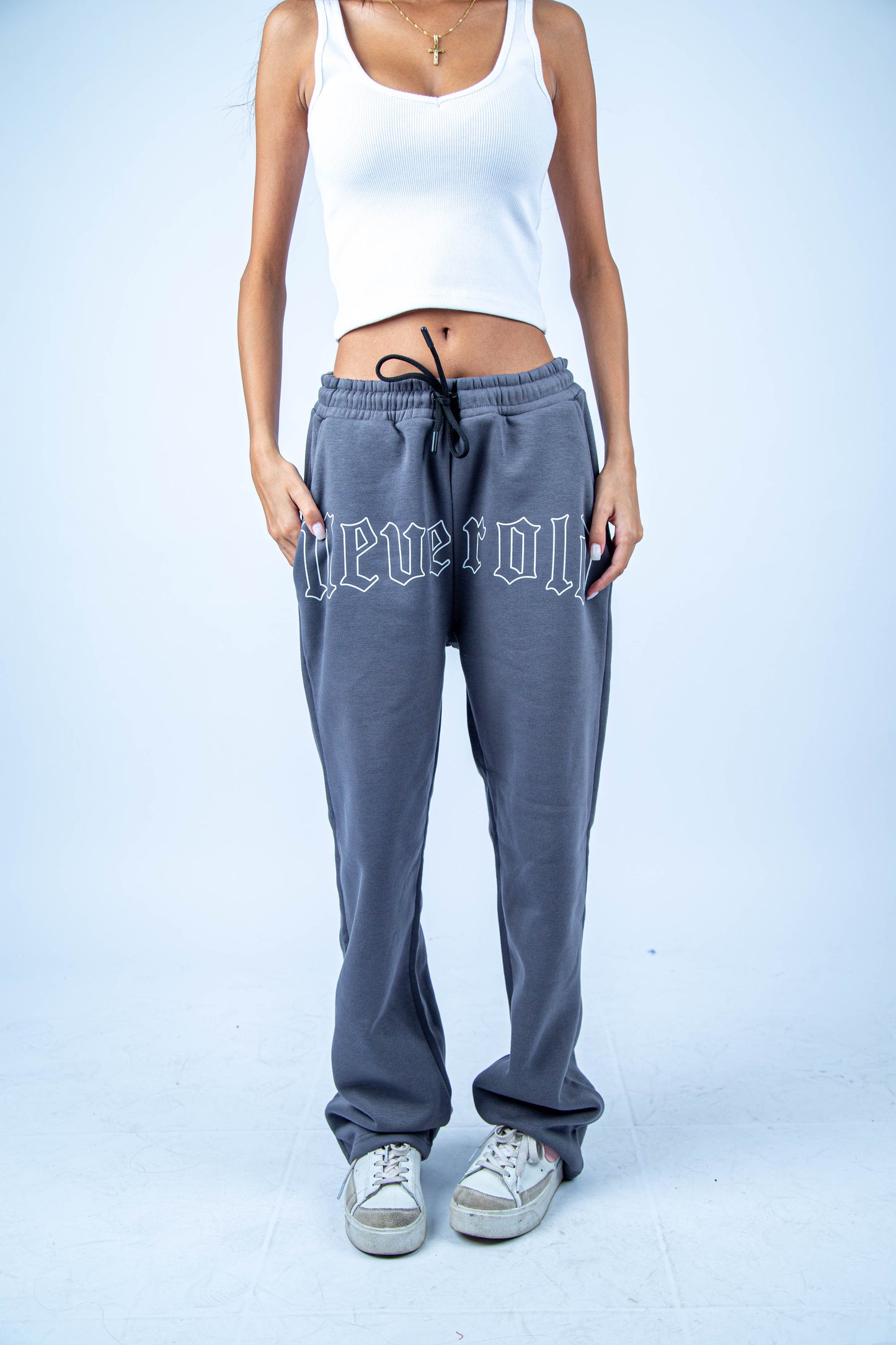 Gray wide leg basic Pants with Never old print in front