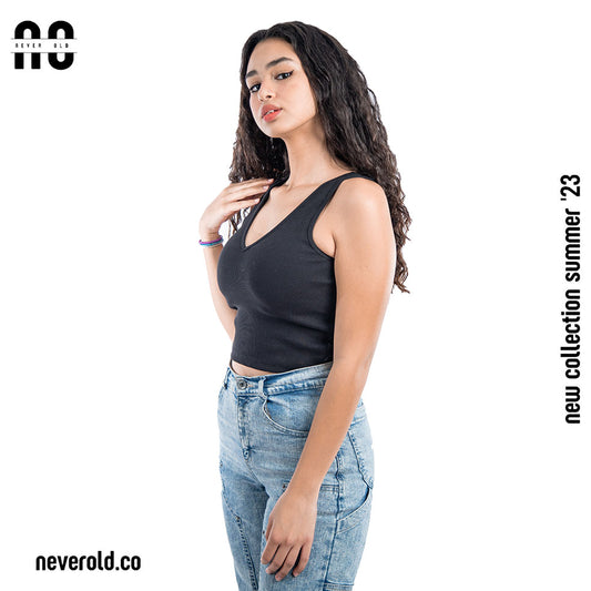 v cut top - black