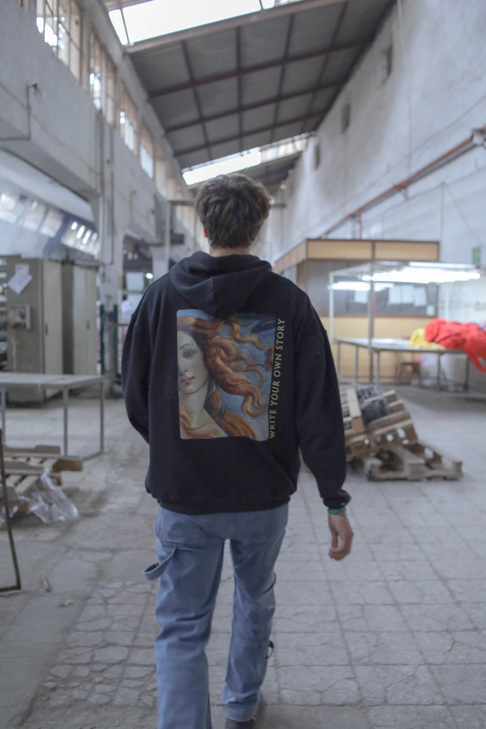Write your own story hoodie - black