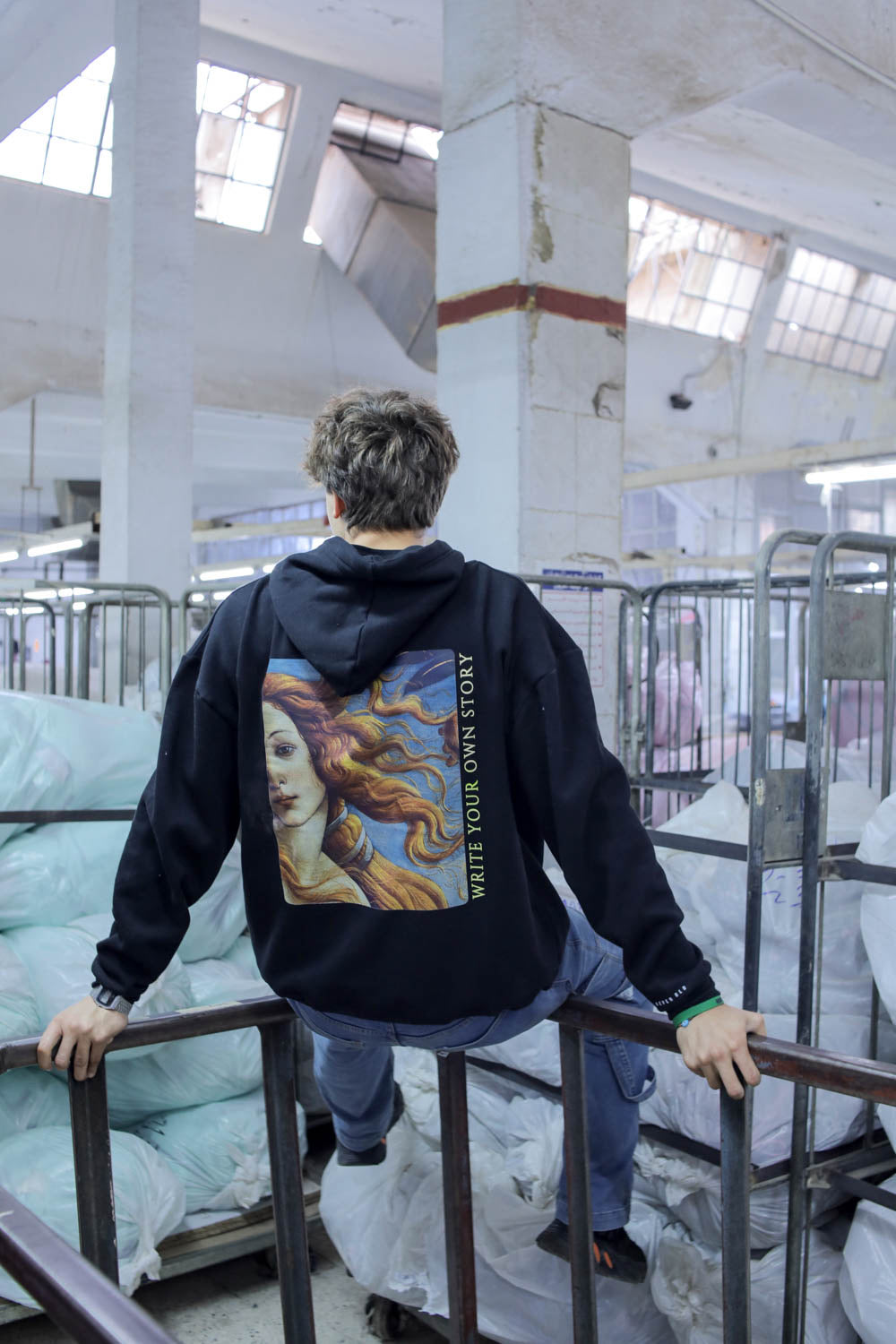 Write your own story hoodie - black
