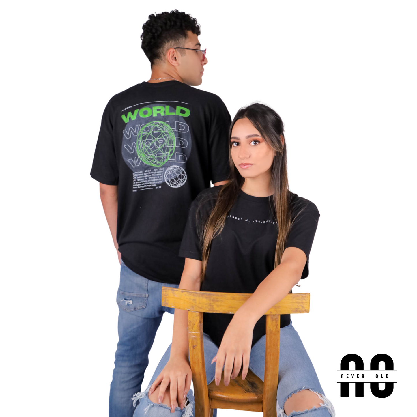 World Printed Round Nick T-shirt - Black